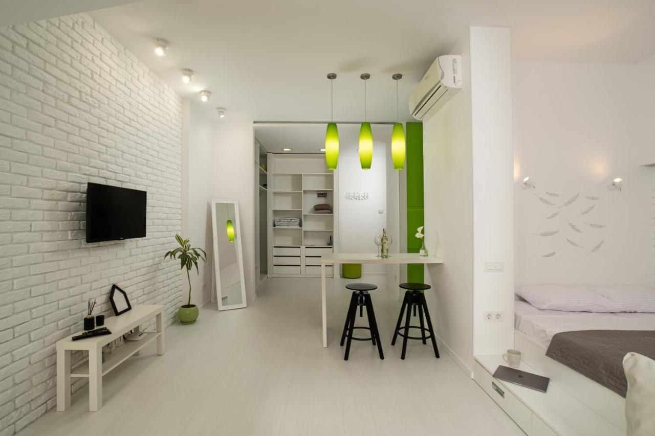 White Attic Apartment Odessa Dış mekan fotoğraf